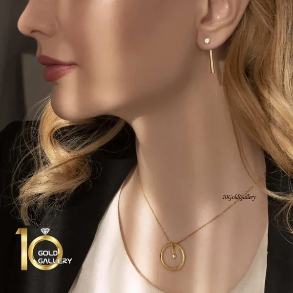 گوشواره-طلا-طرح-استوانه-ای-با-نگین-مدل