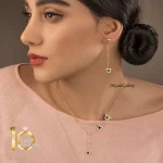 گردنبند-طلا-طرح-پروانه-مشکی-مینا-کاری-مدل