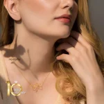 گردنبند-طلا-طرح-بی-نهایت-مدل