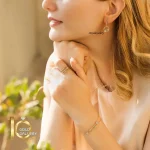 دستبند-طلا-زنانه-طرح-لویی-ویتون-مدل