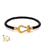 دستبند-چرم-زنانه-با-پلاک-طلا-طرح-فرد-پلاک-کوچک