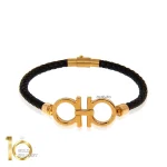 دستبند-چرم-با-پلاک-طلا-طرح-فراگامو