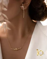 گردنبند طلا طرح گره تیفانی نگیندار