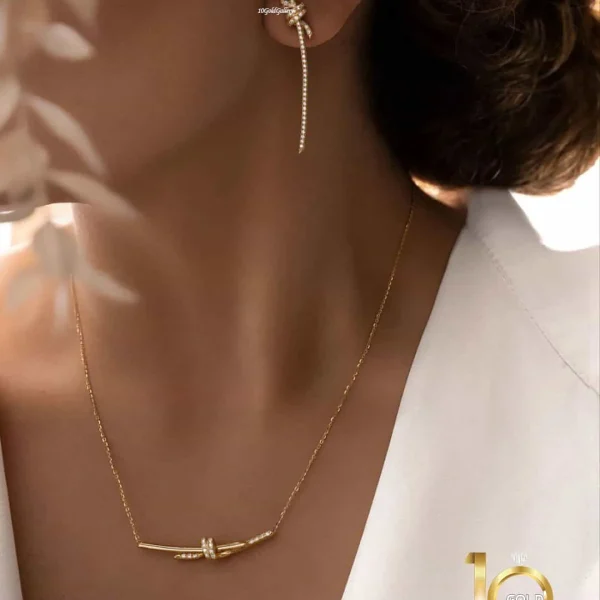 گردنبند طلا طرح گره تیفانی نگیندار