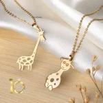 آویز های زرافه ای کودک