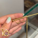 گوشواره کم اجرت طلای 18 عیار طرح حلقه ای البرنادو کوچک کد 1WEE051